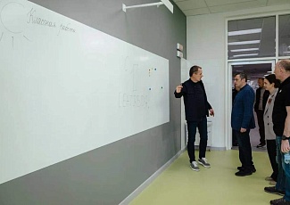 Александр Хинштейн восхитился современными пространствами для обучения детей в Белгороде