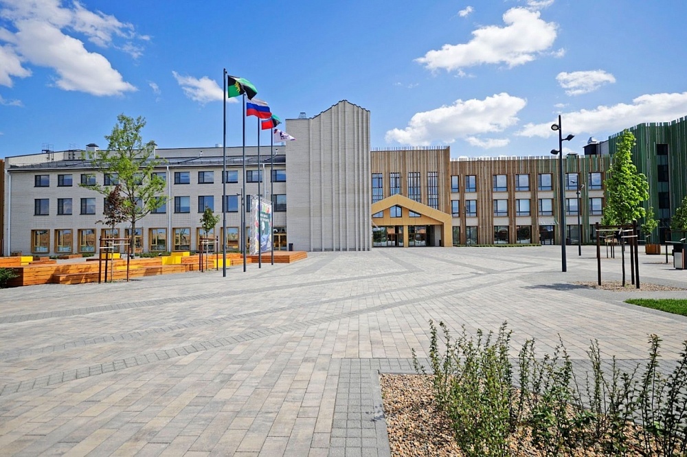 Школа на 1000 мест «Моя школа» в микрорайоне «Наследие» Дубовского поселения